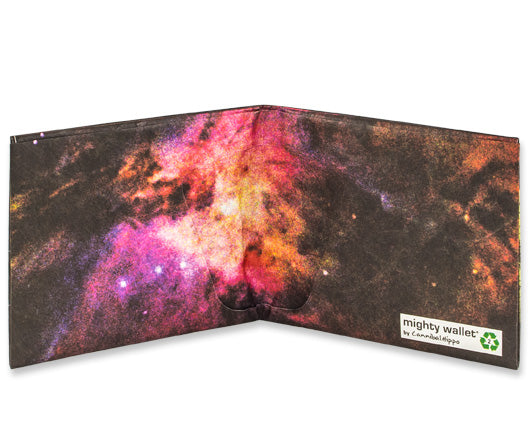 The original Tyvek wallet since 2005. A light, thin wallet made of a single sheet of Tyvek. Choose over 30 wallets with minimalist and fun designs made by artists around the world. The best wallet for men and women that fit in your front pocket.
