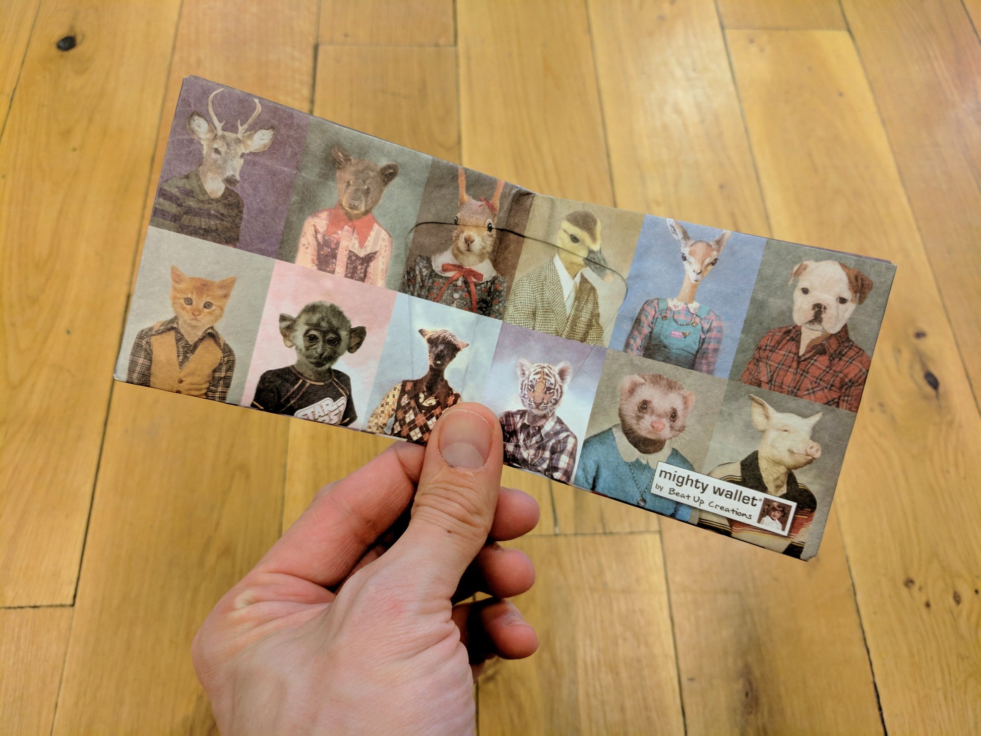 The original Tyvek wallet since 2005. A light, thin wallet made of a single sheet of Tyvek. Choose over 30 wallets with minimalist and fun designs made by artists around the world. The best wallet for men and women that fit in your front pocket.